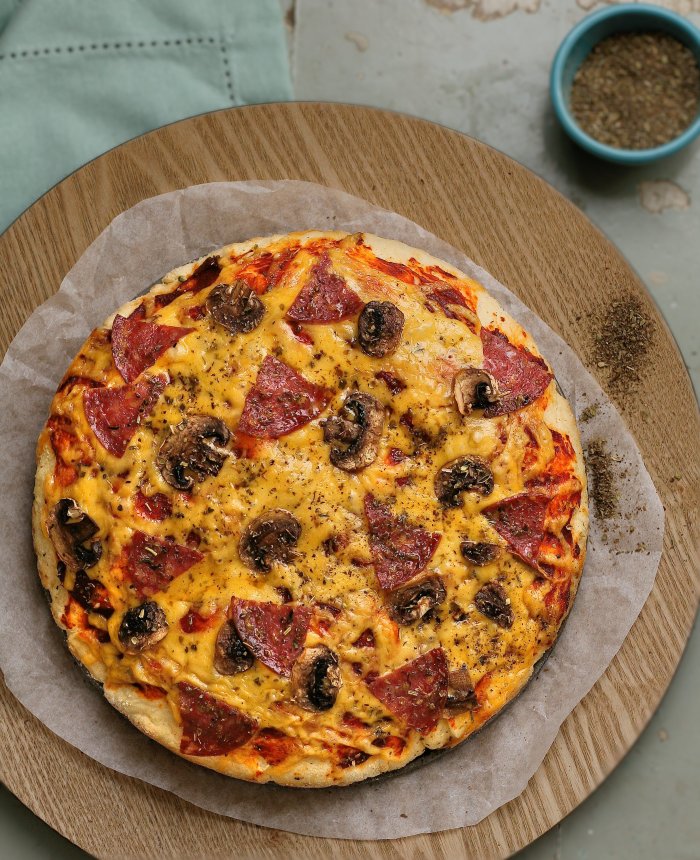 How to make a scone dough pizza for the kids. 