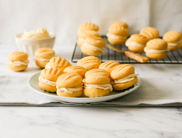 Custard and vanilla bean sandwich cookies – Cupcakes & Couscous